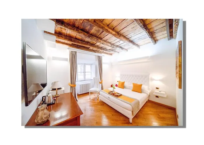 Maison Spagna 4*