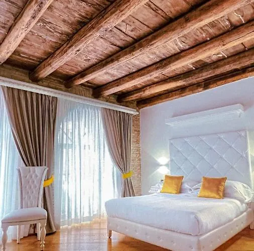 Konukevi Maison Spagna Roma
